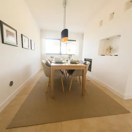 Three Bedroom Sea View Townhouse Villa Albufeira