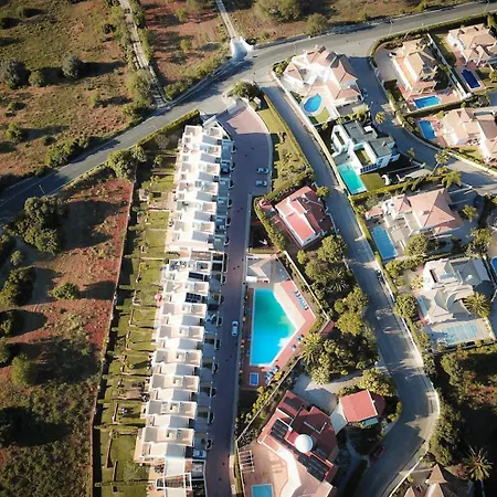 Vila Three Bedroom Sea View Townhouse Albufeira