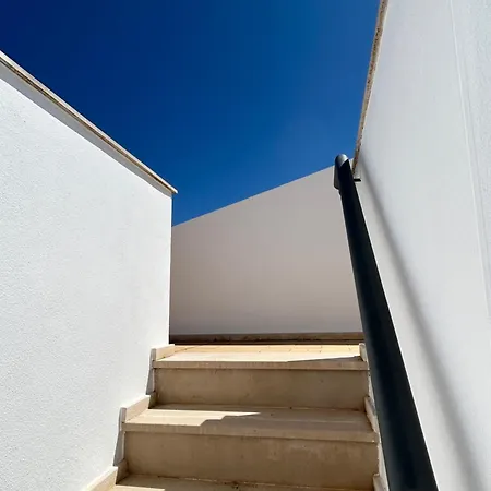 Three Bedroom Sea View Townhouse * Albufeira