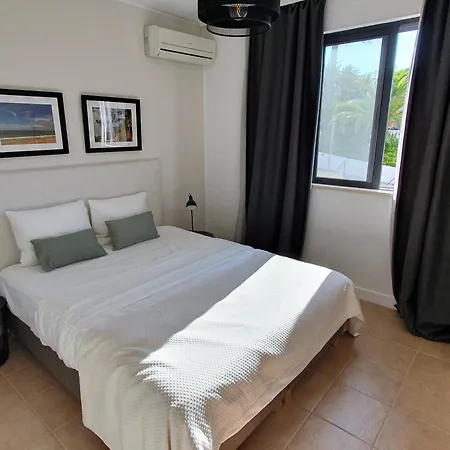 Three Bedroom Sea View Townhouse Albufeira