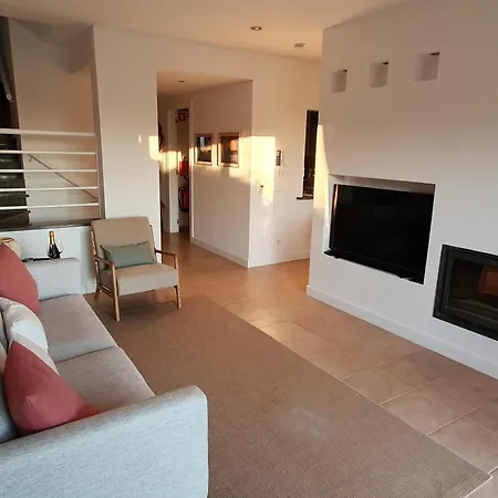 Three Bedroom Sea View Townhouse Villa *