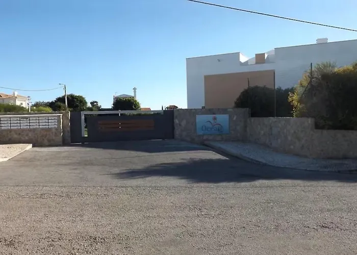 Villa Three Bedroom Sea View Townhouse Albufeira