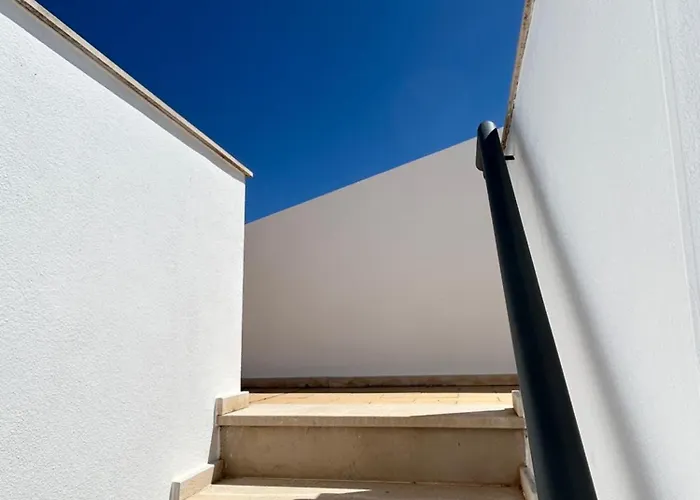Three Bedroom Sea View Townhouse * Albufeira