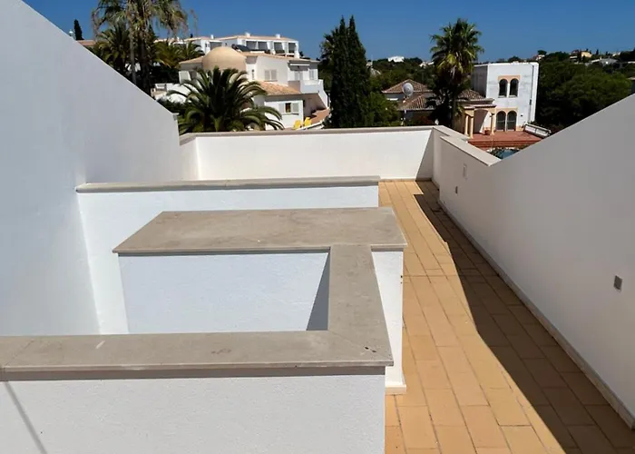 Villa Three Bedroom Sea View Townhouse