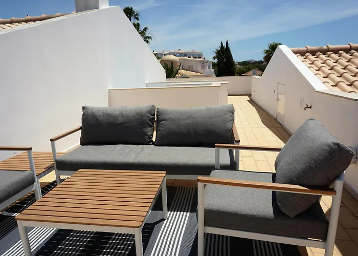 Three Bedroom Sea View Townhouse Villa Albufeira