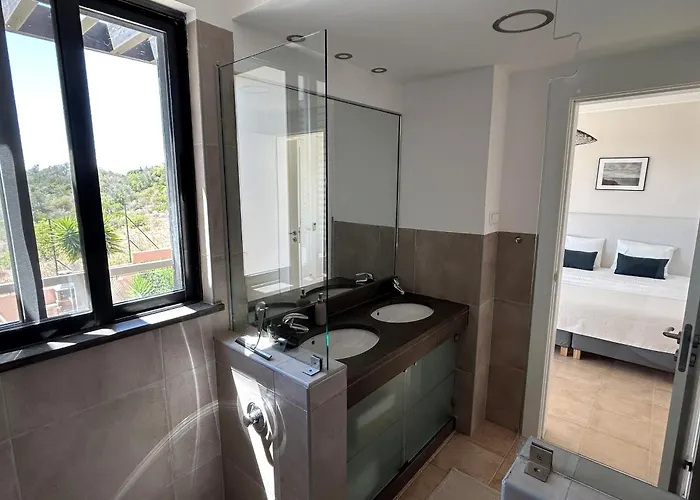 Three Bedroom Sea View Townhouse Villa Albufeira