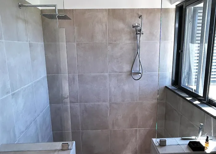 Villa Three Bedroom Sea View Townhouse Albufeira