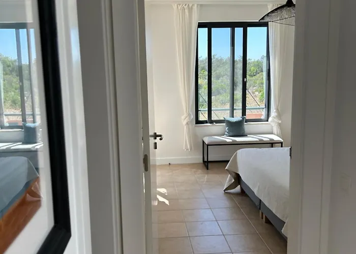 Three Bedroom Sea View Townhouse * Albufeira