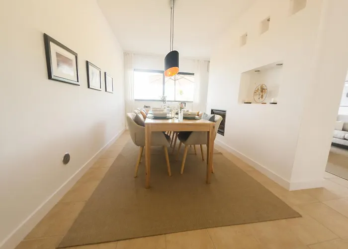Three Bedroom Sea View Townhouse Villa Albufeira