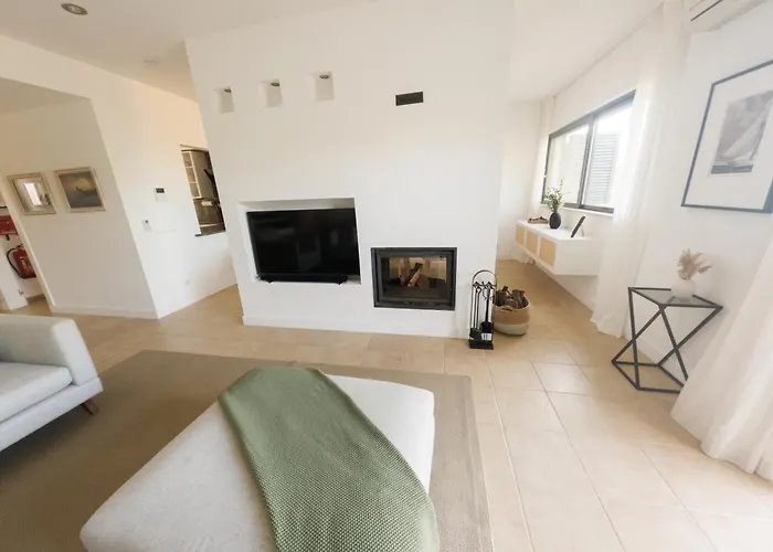 Three Bedroom Sea View Townhouse Albufeira