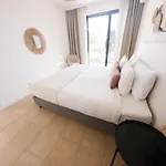Villa Three Bedroom Sea View Townhouse