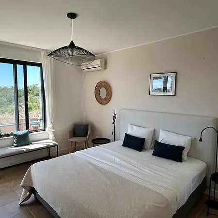 Villa Three Bedroom Sea View Townhouse Albufeira